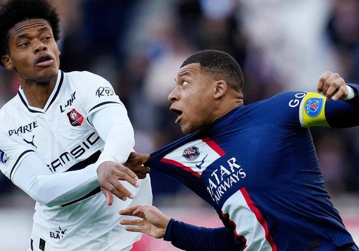 周六044法甲焦点:巴黎圣曼主场迎战雷恩,争冠与欧战资格的关键博弈